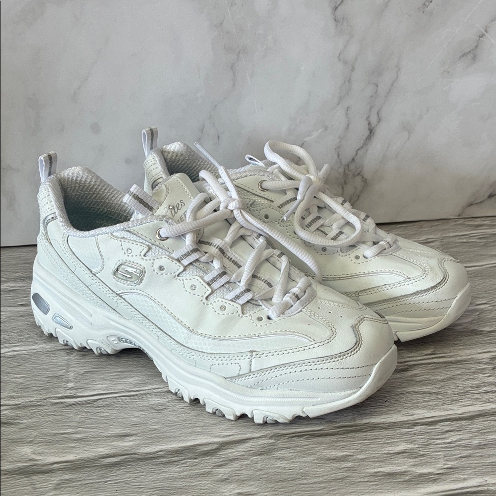 Skechers Women's D'Lites Fresh Start Sneakers Size 7